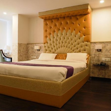 Golden Lotus Hotel Hyderabad Exterior foto